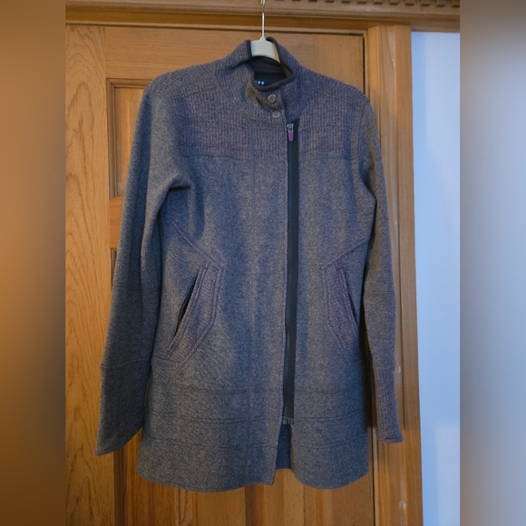 Title nine Jackets & Blazers - Title Nine Swacket Jacket Sz Small , Purple